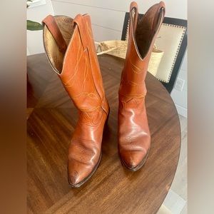 Vintage Tony Lama Women’s Western Boots.